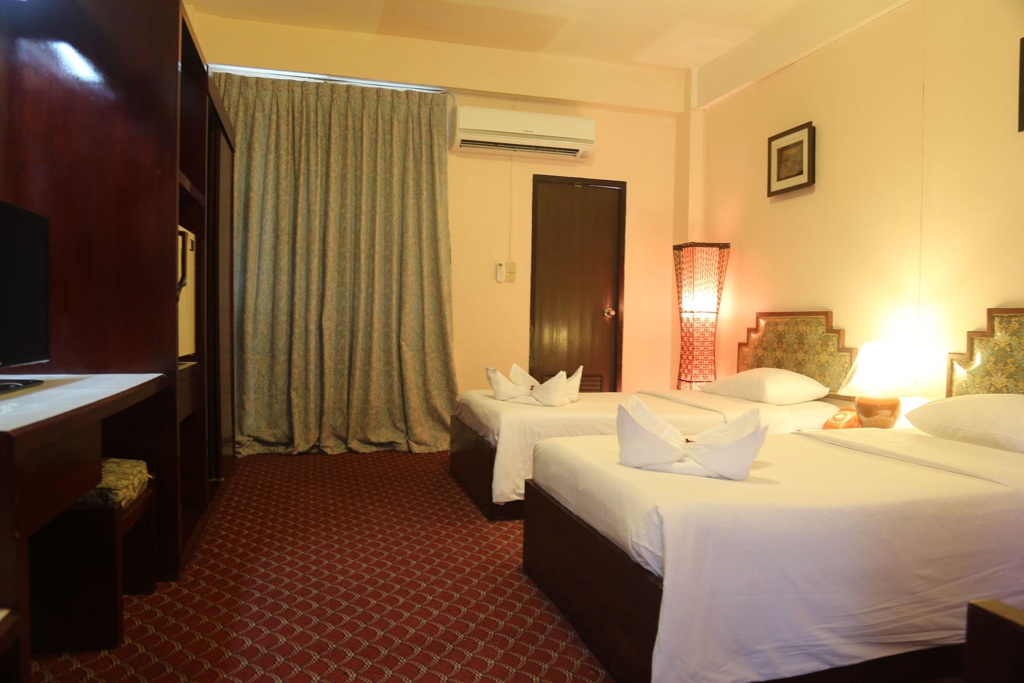 Hotel Romeo Palace Pattaya Zewnętrze zdjęcie