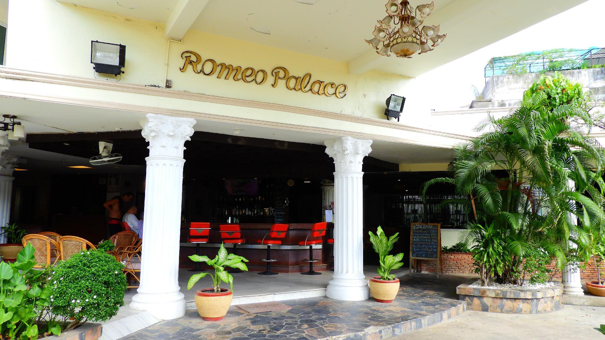 Hotel Romeo Palace Pattaya Zewnętrze zdjęcie