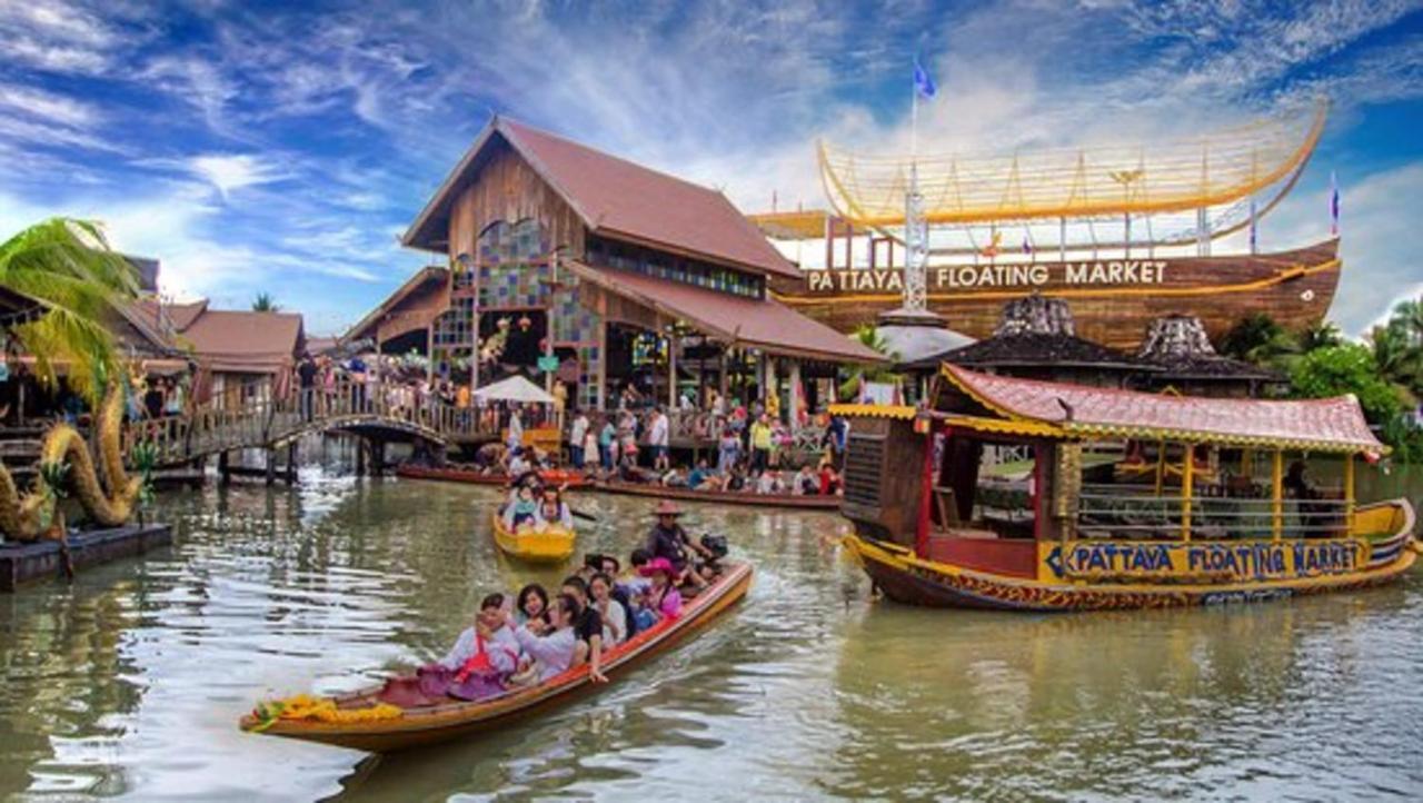 Hotel Romeo Palace Pattaya Zewnętrze zdjęcie